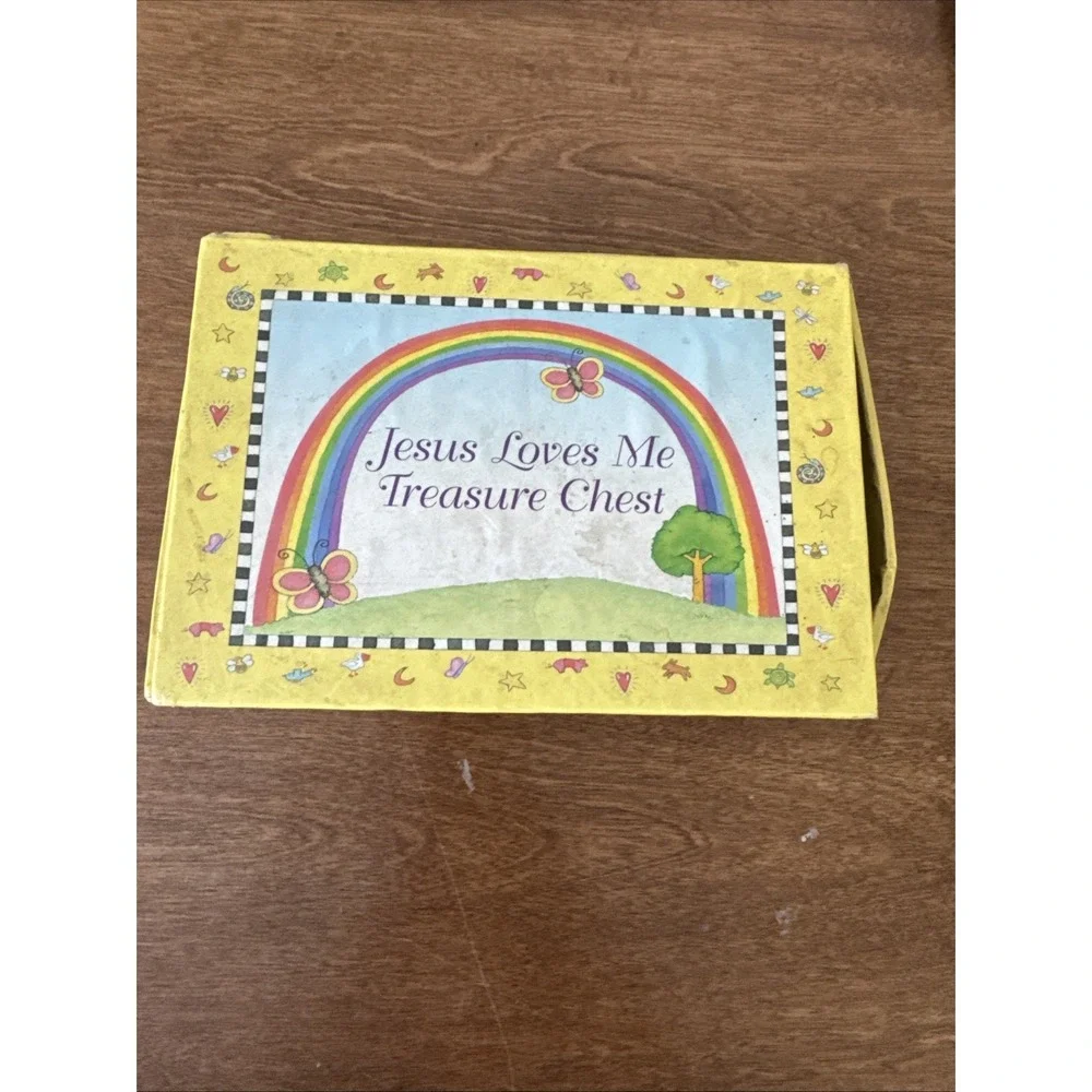 Jesus Loves Me Treasure Chest Book Box Set 10 Board Books New Seasons 1999